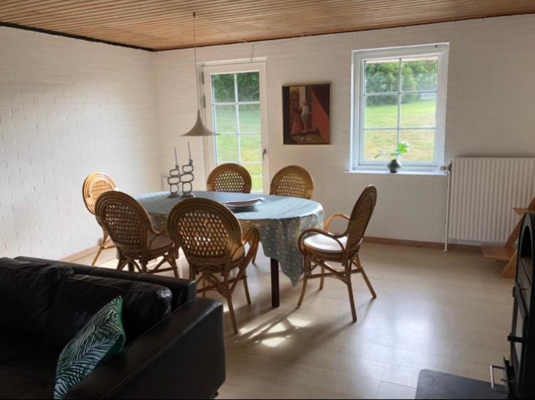 למביג Ellemose Bed And Breakfast מראה חיצוני תמונה